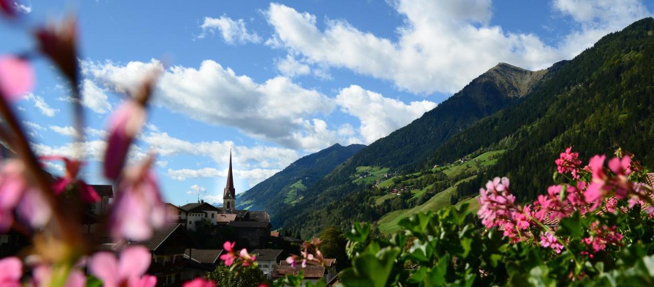 Pension Felseneck サン・レオナルド・イン・パッシーリア エクステリア 写真
