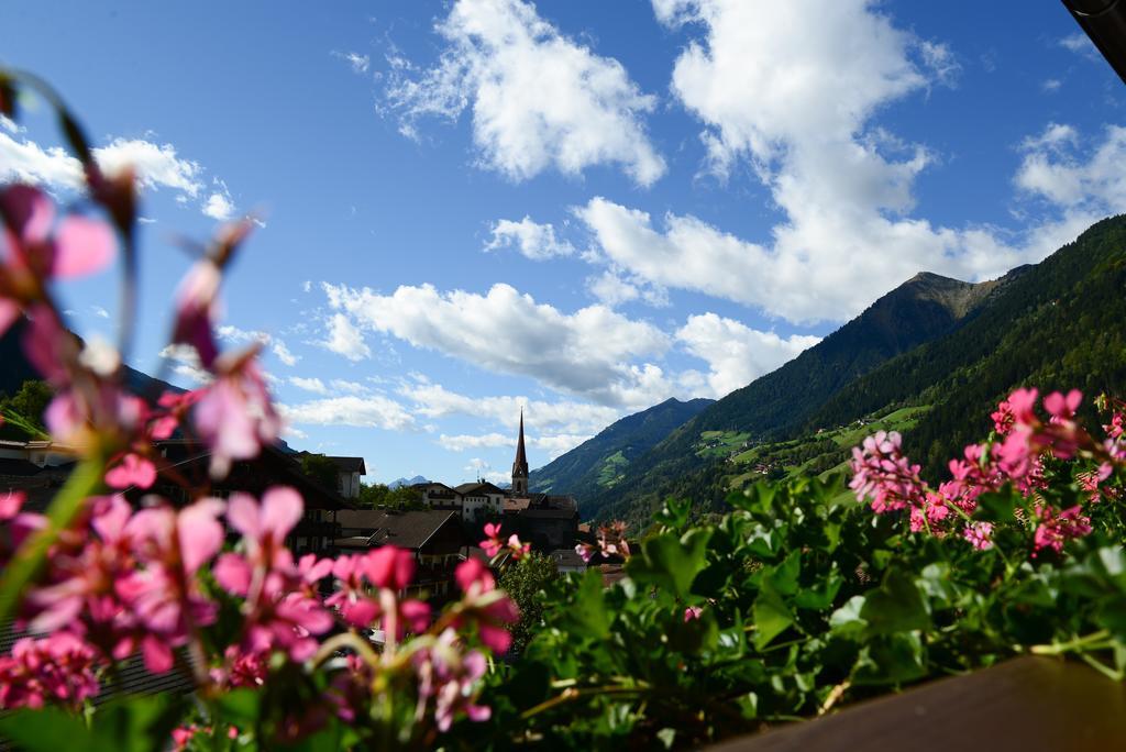 Pension Felseneck サン・レオナルド・イン・パッシーリア エクステリア 写真
